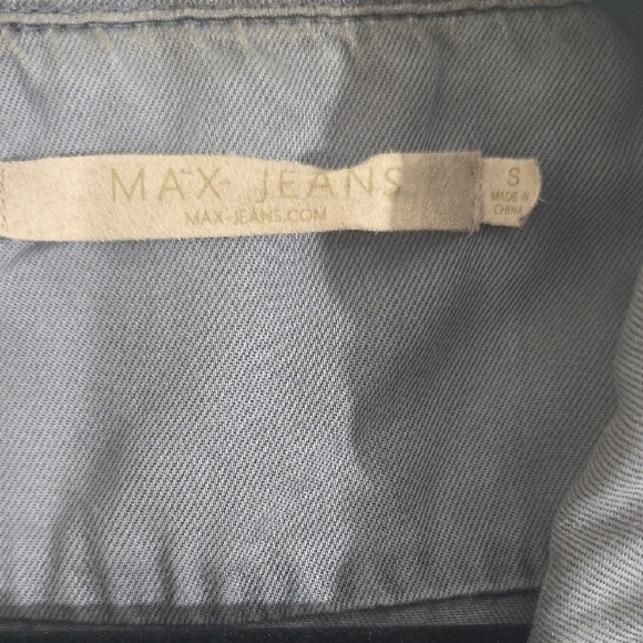 Max Jeans Gray Utility Vest with Epaulette Details - Picture 2 of 6